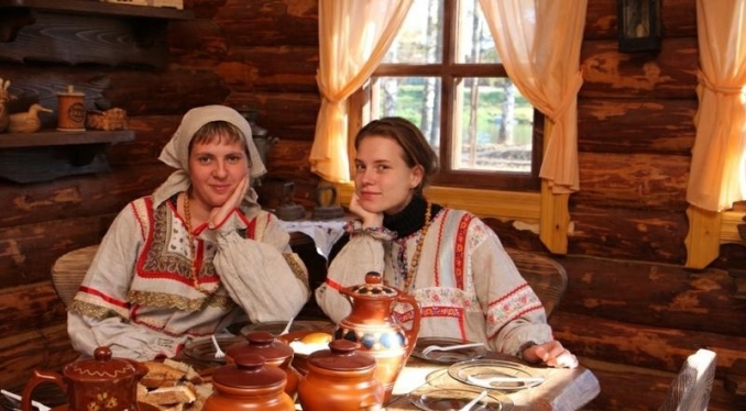 Tour alla scoperta delle tradizioni gastronomiche russe - Mosca e dintorni - In Russia con Max