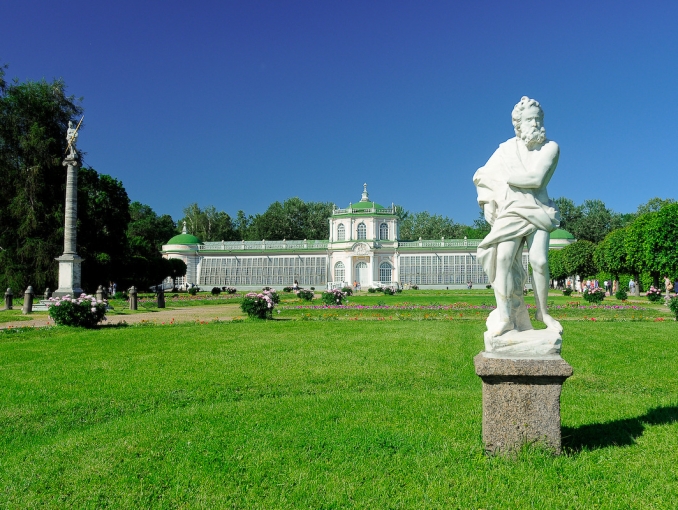 Kuskovo Park and Palace in Moscow - In Russia con Max