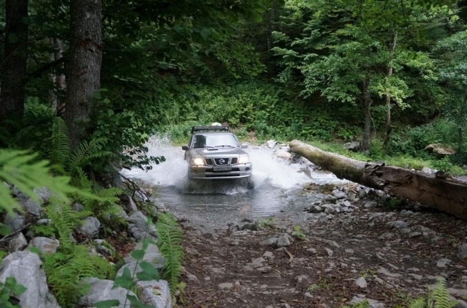 Tour of Sochi and its surroundings - Jeep Tour included - In Russia con Max